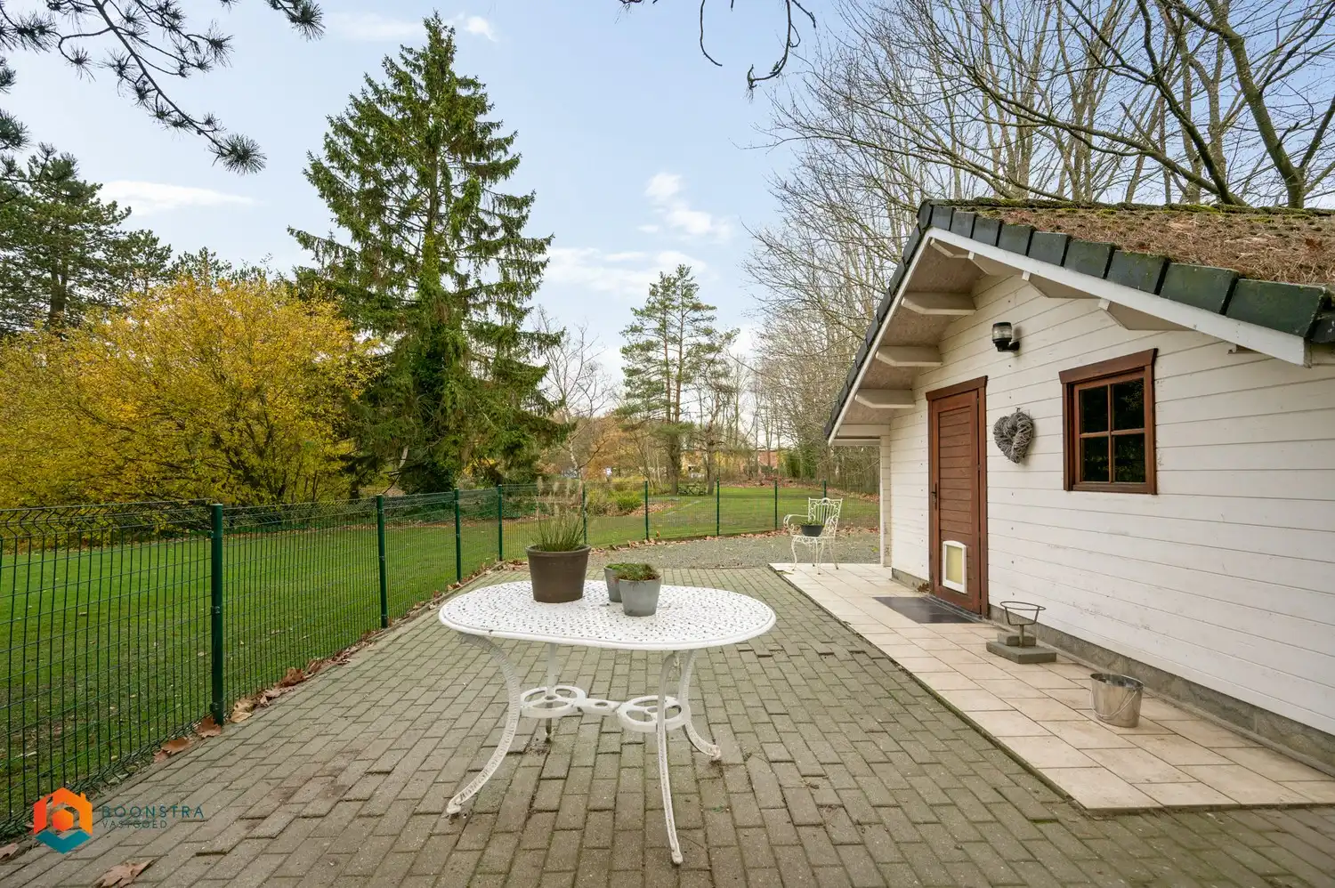 Te renoveren woning met 4 slpkrs en magazijn van 360m² op ruim perceel van 5730m² foto 23