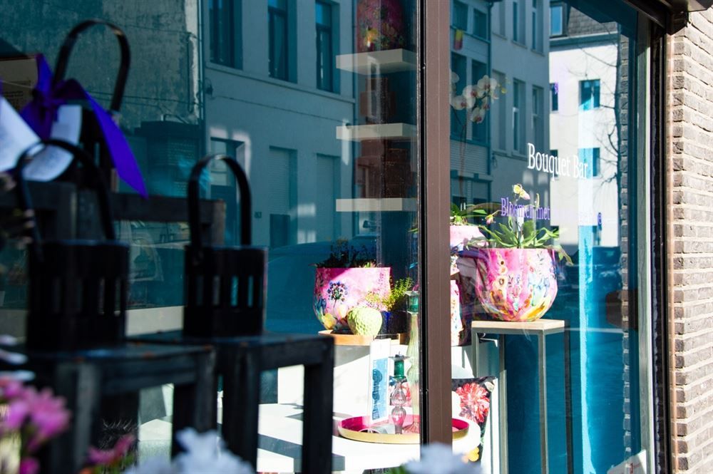 Commerciële ruimte + ruime garagebox | Antwerpen 2060 foto 7