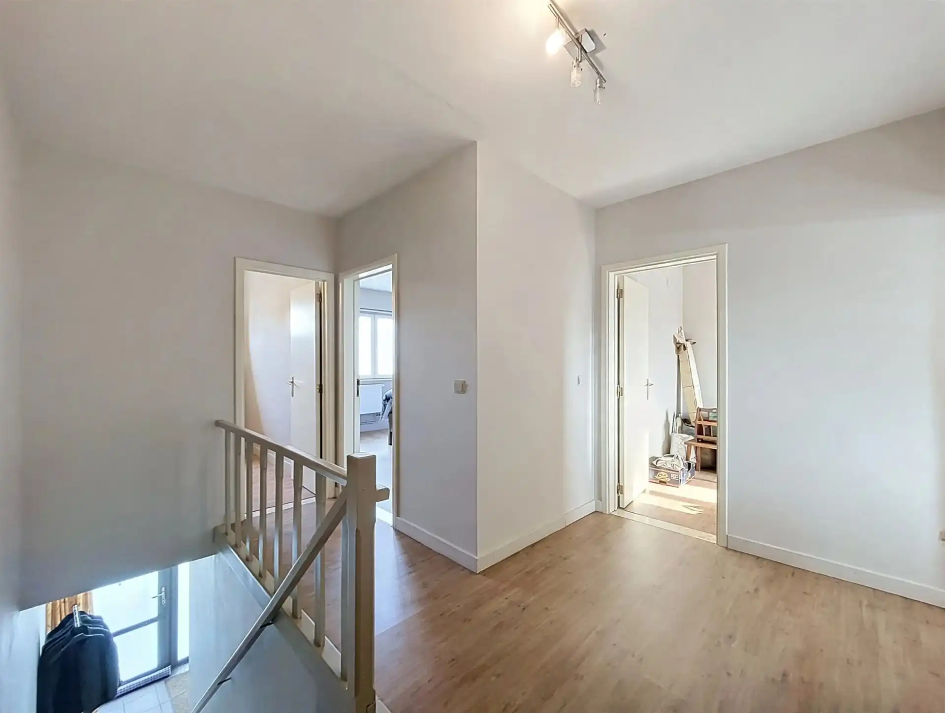 instapklare gezinswoning met 3 slaapkamers en garage foto 7