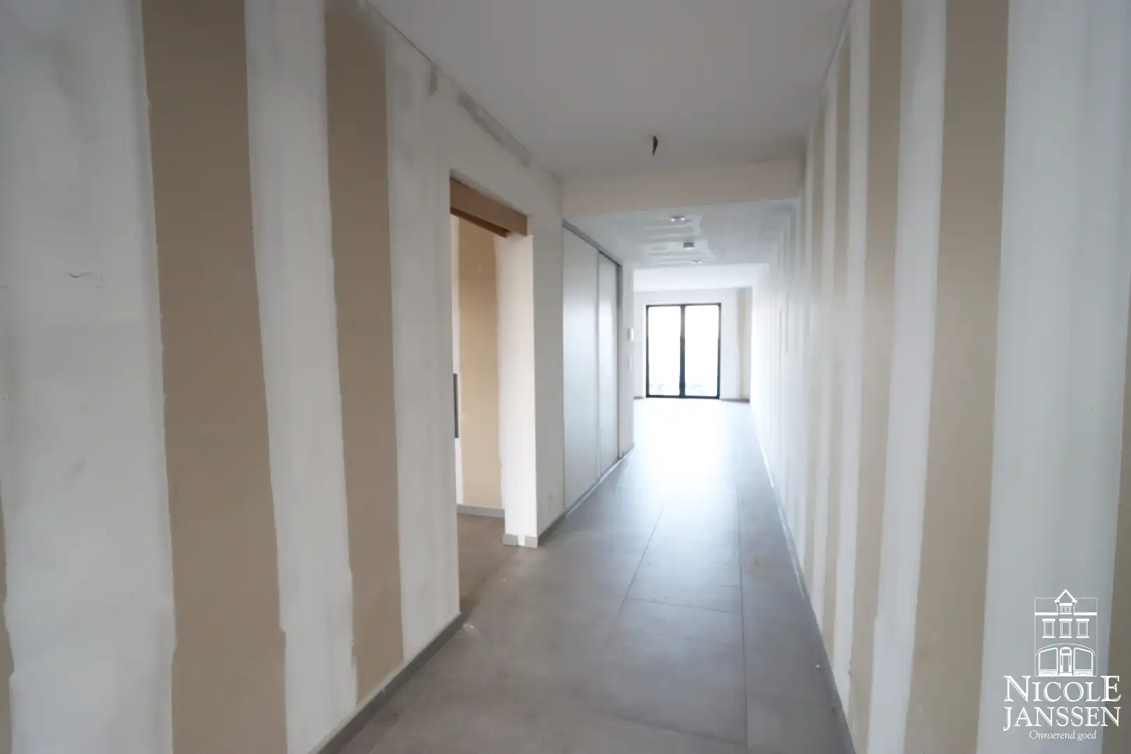 Nieuwbouwappartement van 83,19m² met één slaapkamer foto 10