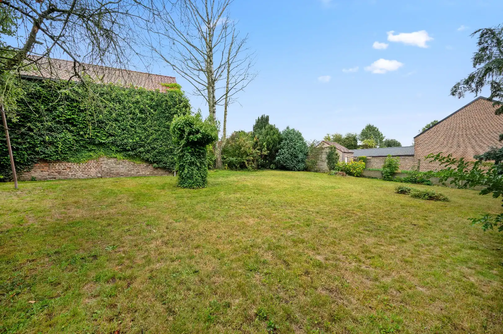 Geklasseerde te renoveren hoeve foto 26