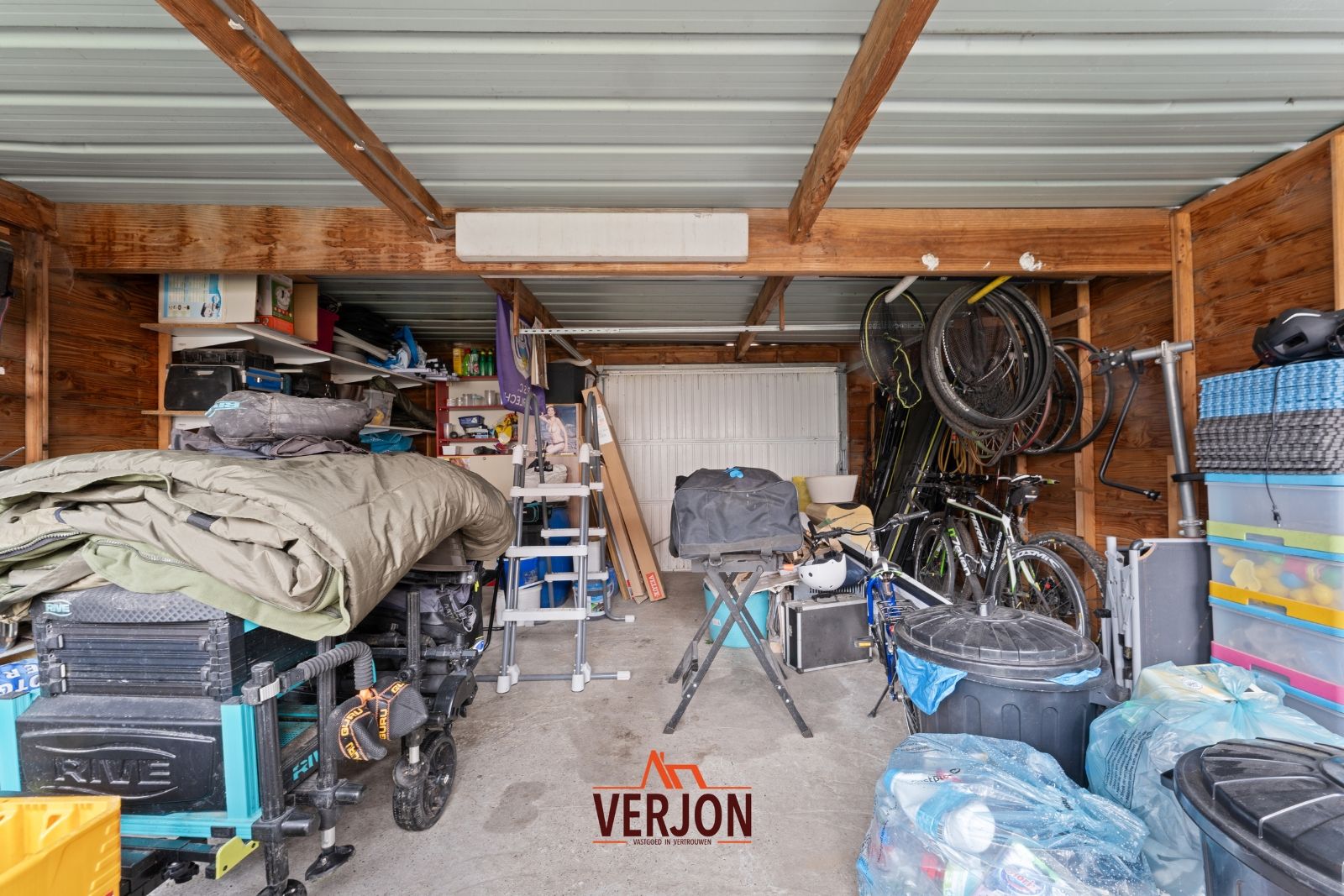 Gezinswoning met 4 slaapkamers, tuin en garage in Emelgem! foto 18