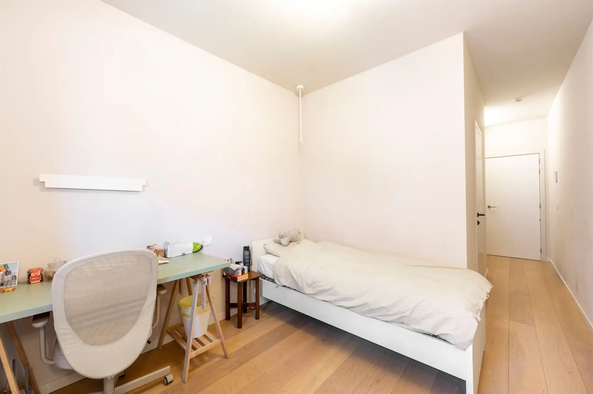 Moderne studentenkamer met eigen sanitair foto 3