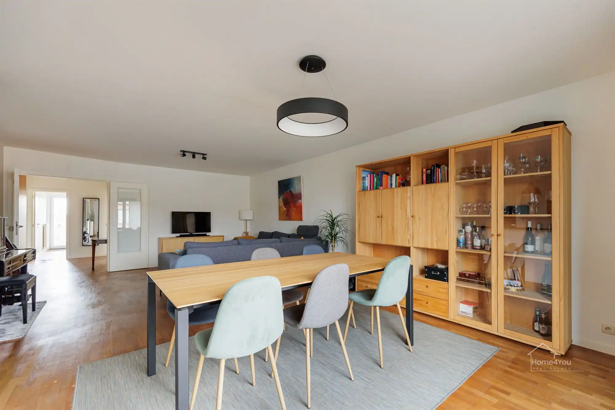 Ruim instapklaar appartement met garagebox foto 8