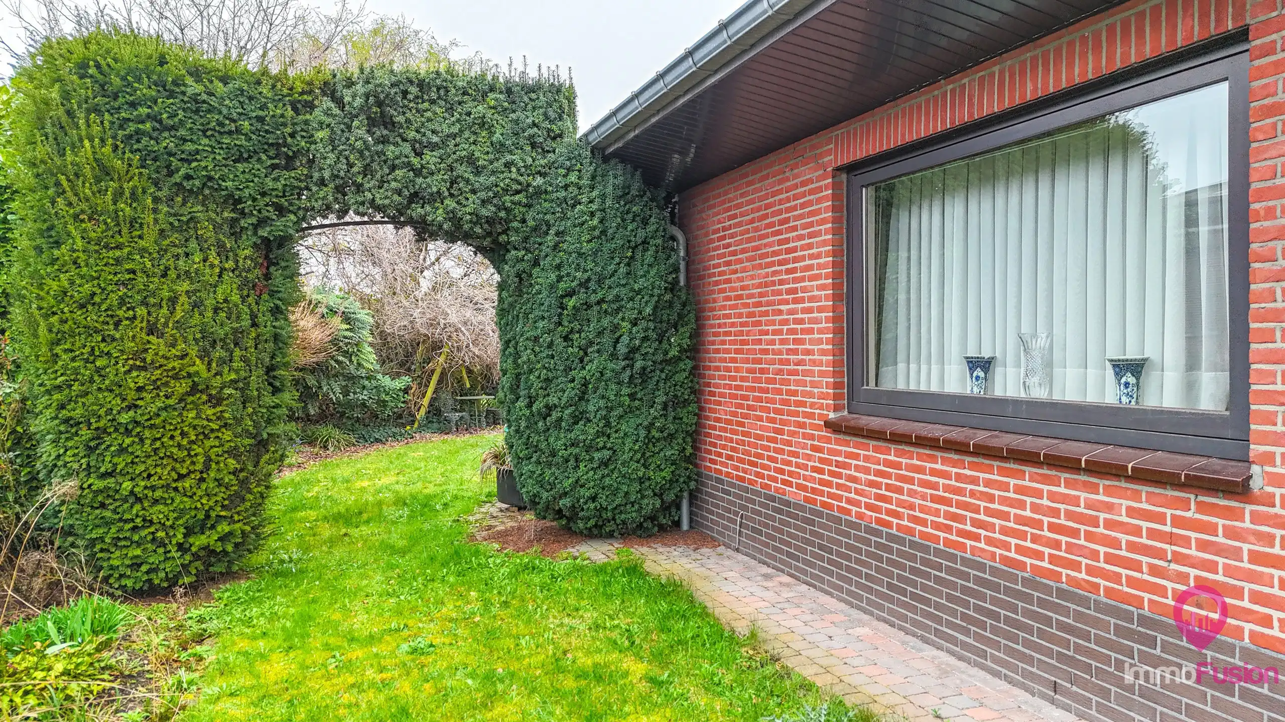 3 slp gezinswoning op ruim perceel van 10a82ca foto 25