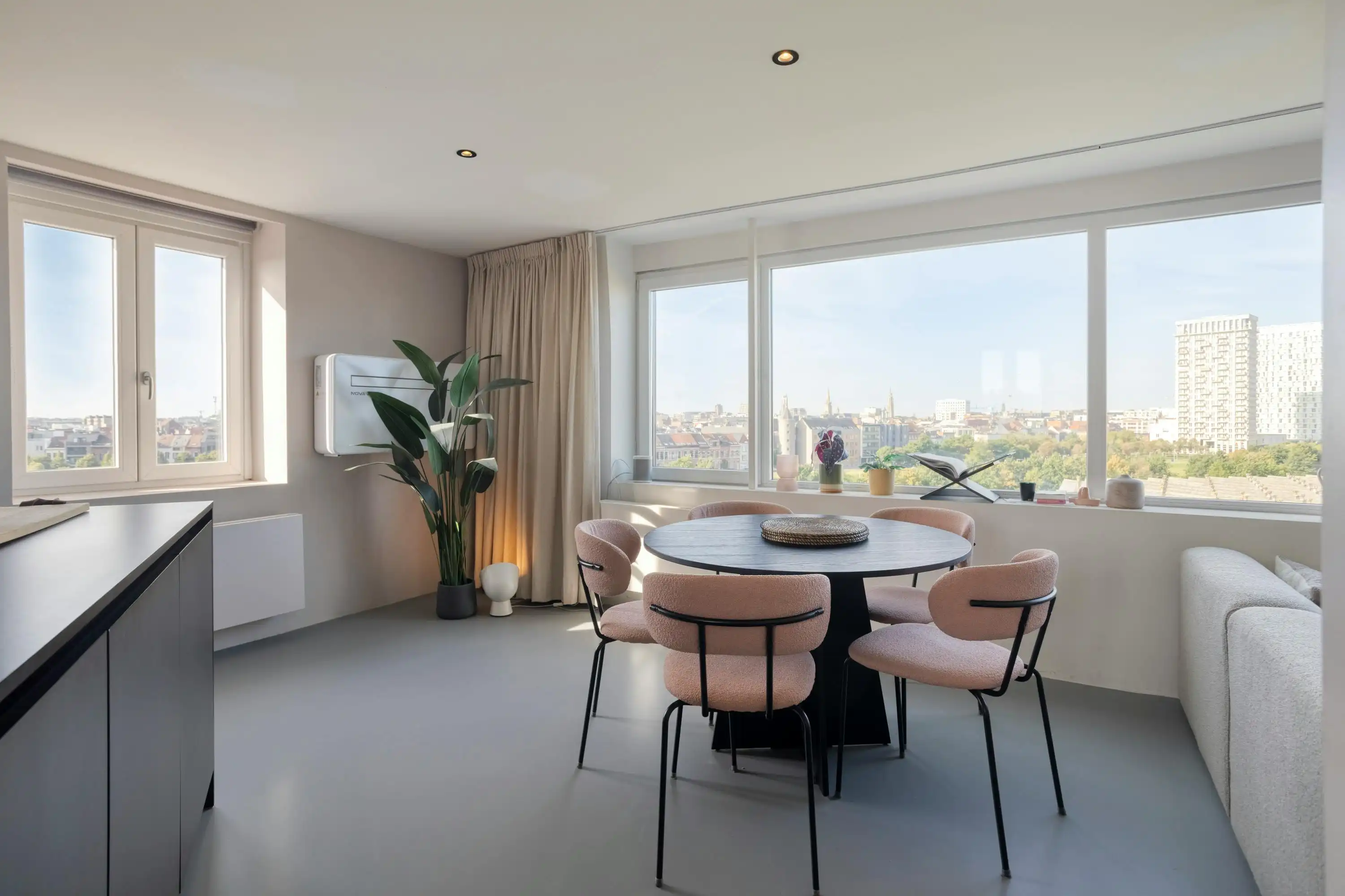 Appartement te koop met prachtig zicht op Park Spoor Noord foto 10