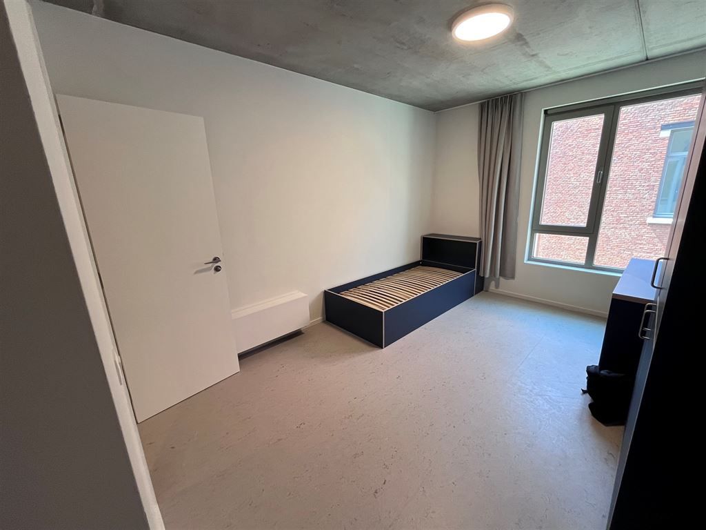 Studentenkamer foto {{pictureIndex}}