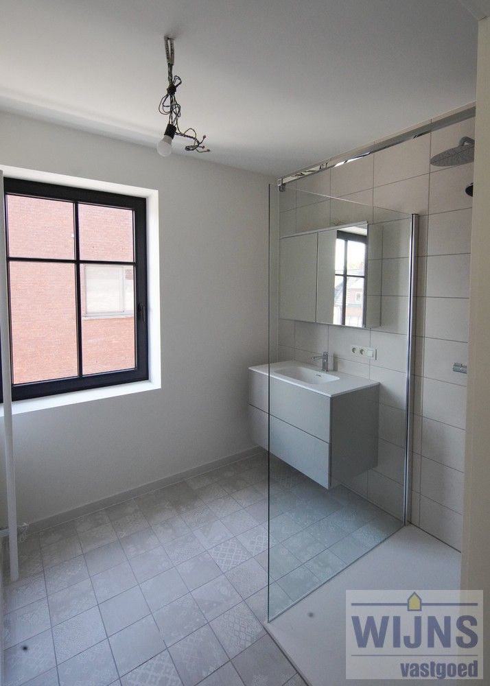 Nieuwbouw appartement 2 slk op 1ste verd. foto 11