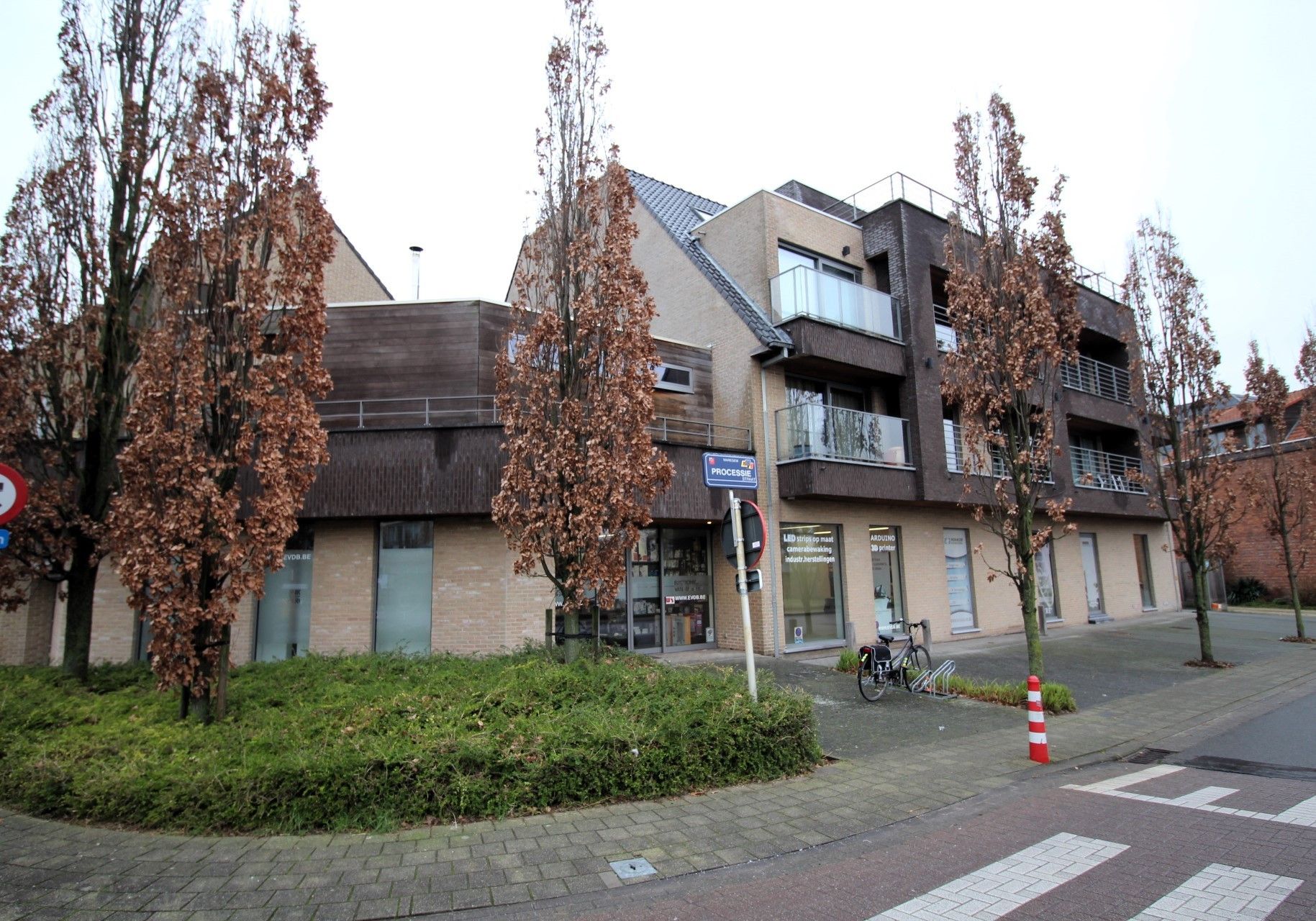 Handelsruimte in centrum Waregem foto 5