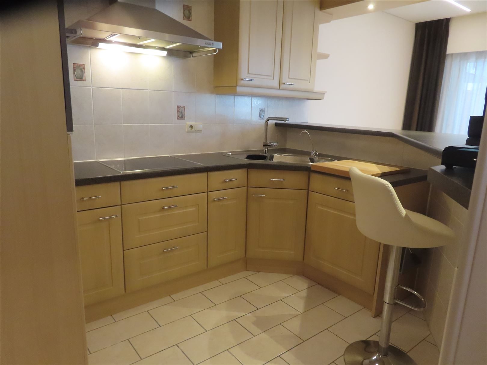 Luxe appartement met overdekt terras, airco en garagebox! foto 5