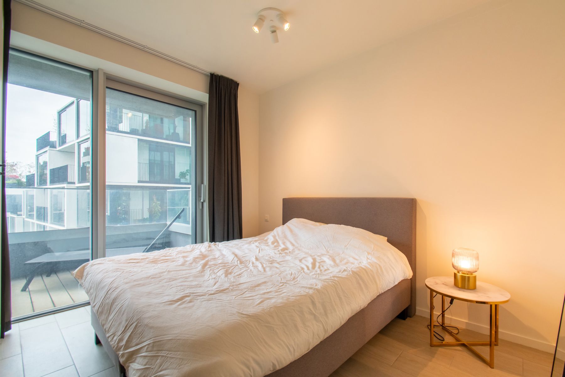 Gezellig 1-slaapkamer appartement met terras foto 11