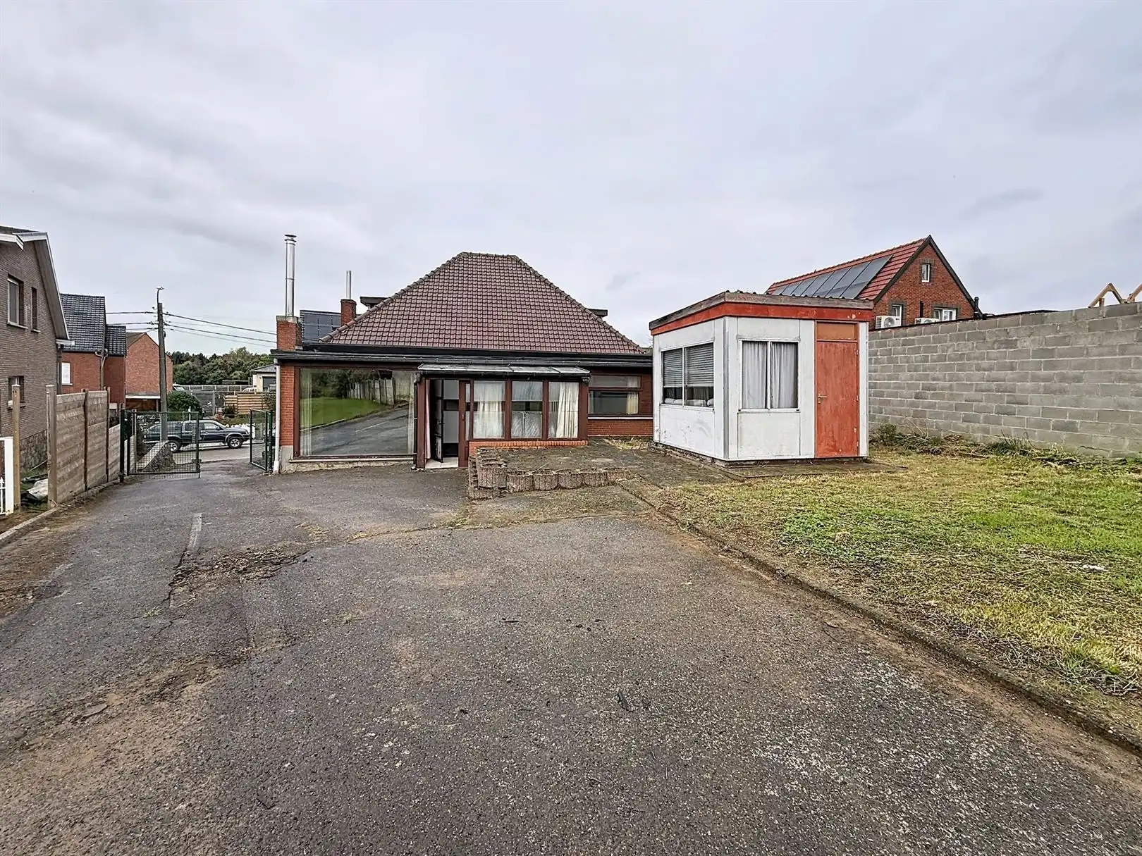 Te renoveren woning met tuin, 4 slpks, 17a 52ca foto 3