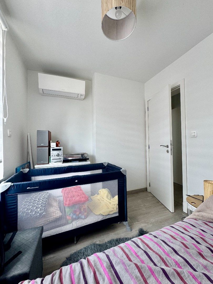 Te koop halfopen woning met garage foto 14