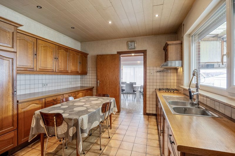 Woning met veel mogelijkheden op 15are 82ca foto 10