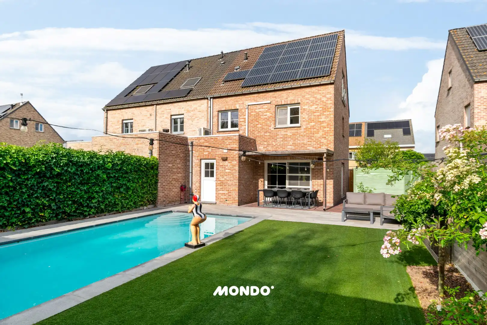 Moderne, energiezuinige woning met zwembad foto 25