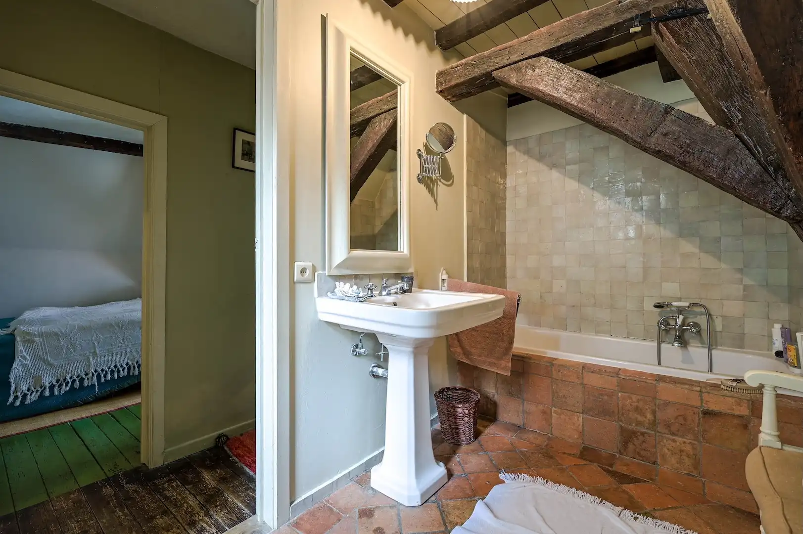 een verborgen stukje Brugge, met een verhaal achter elke deur foto 28