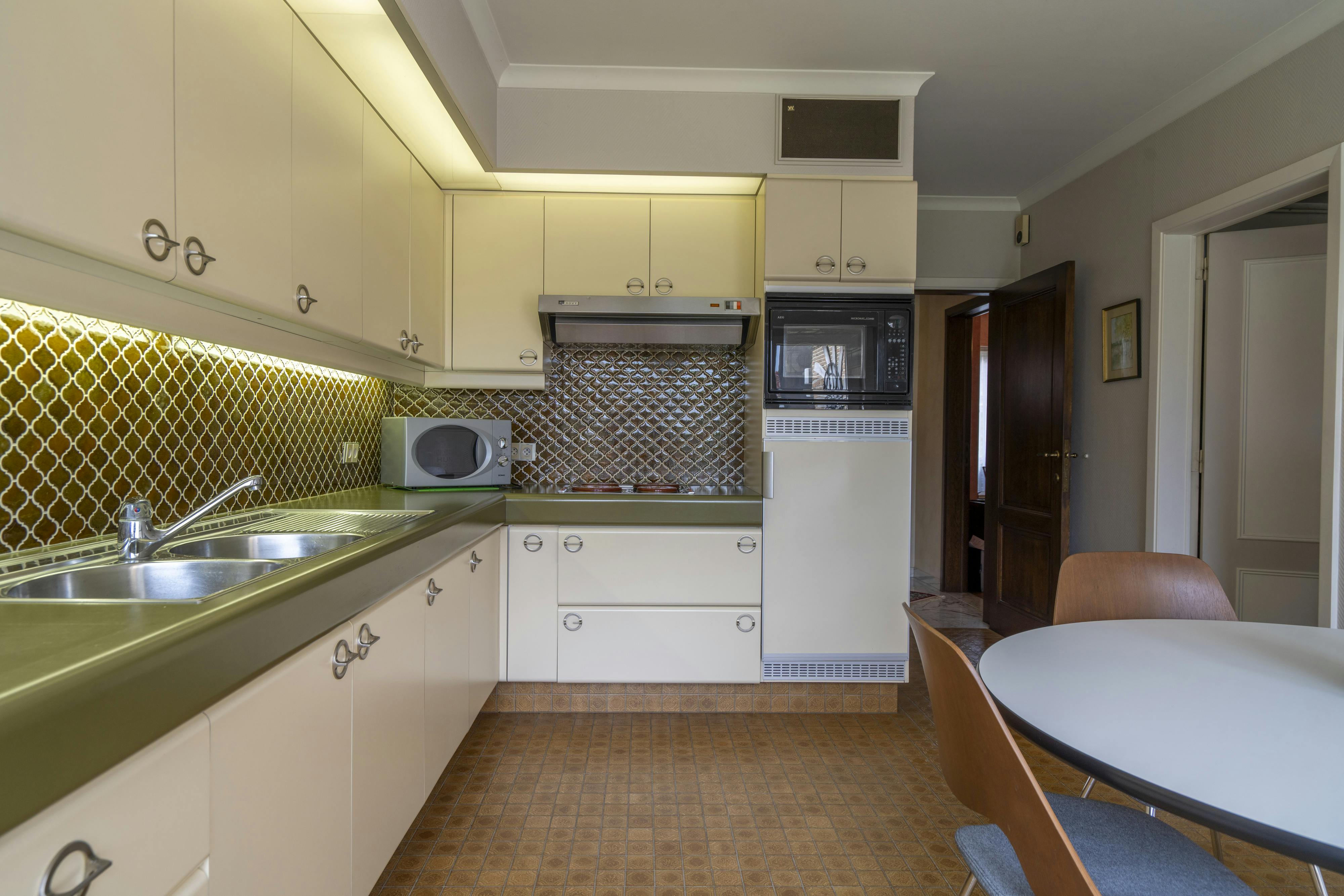 Ruime villa met 4 slaapkamers te koop in Wevelgem foto 6