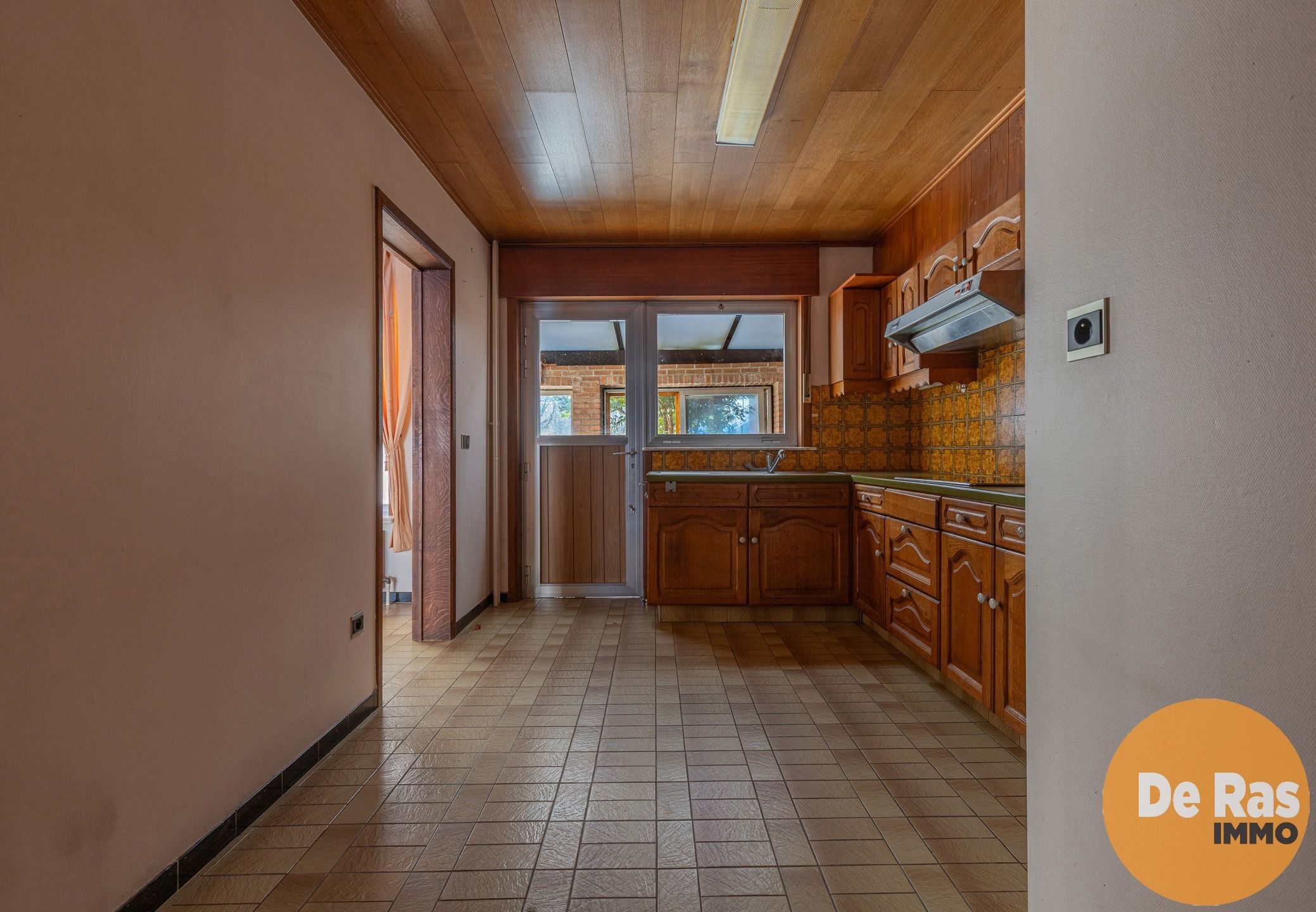 LEDE - Halfopen bebouwing met sterke basis en potentieel foto 7