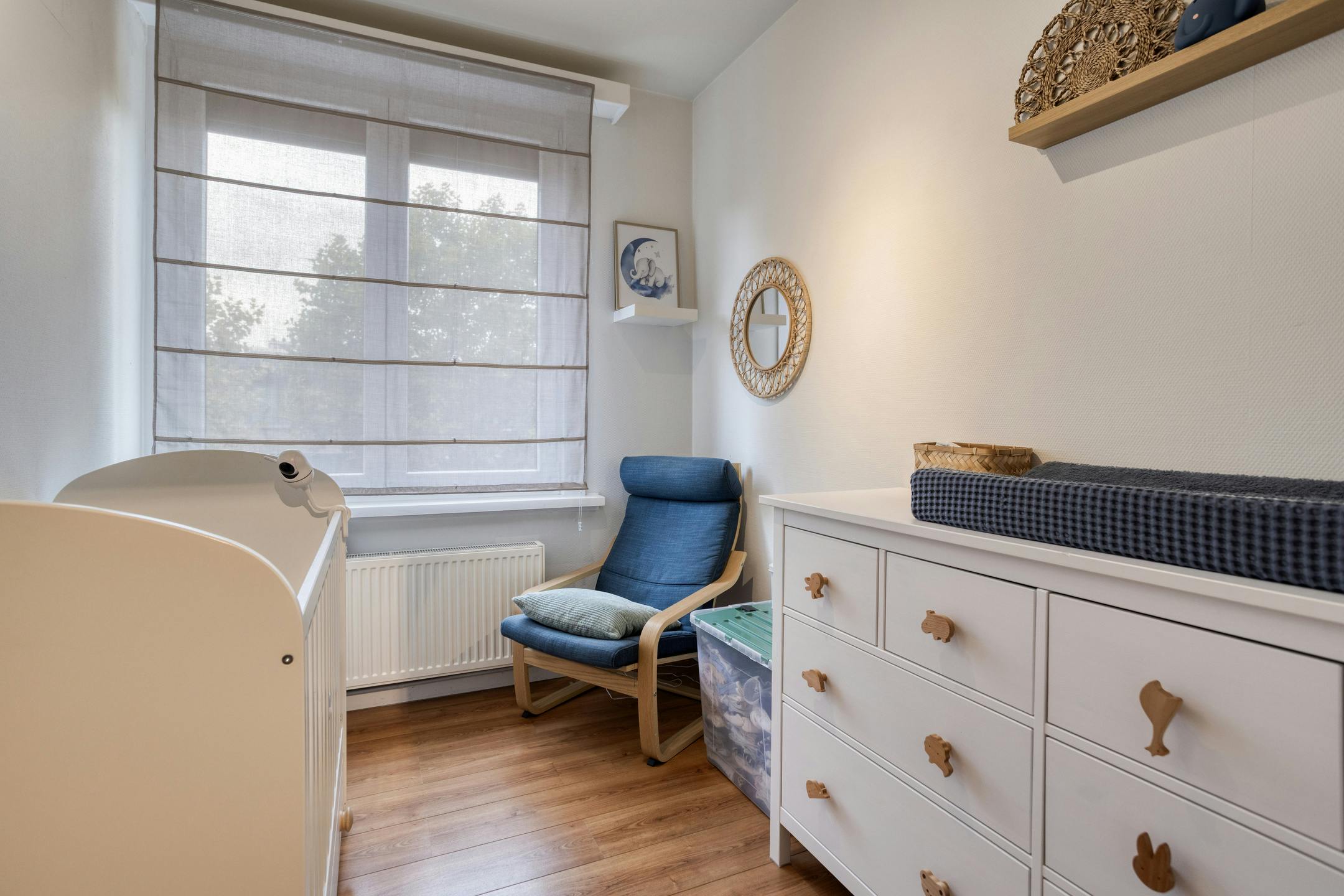 Instapklaar huis te koop in de "Vogeltjeswijk" te Merksem foto 29