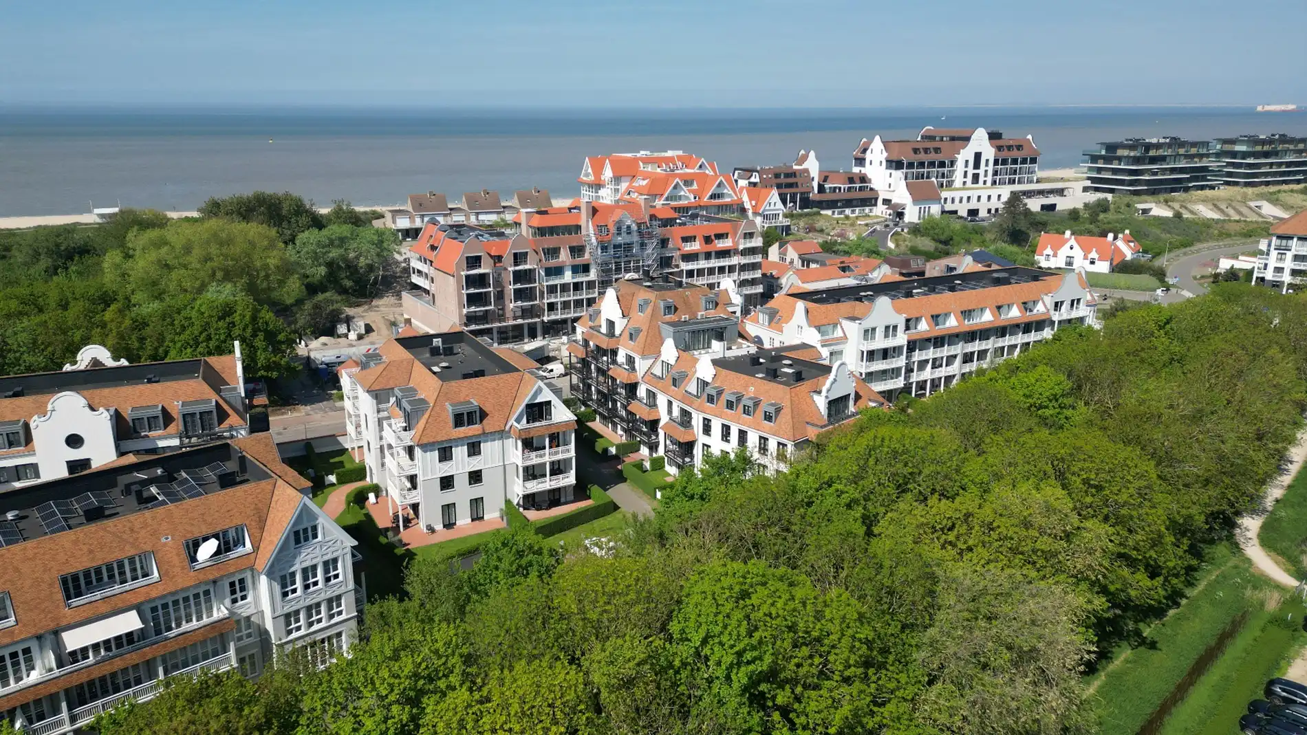 Stijlvol appartement met aangenaam terras foto 26