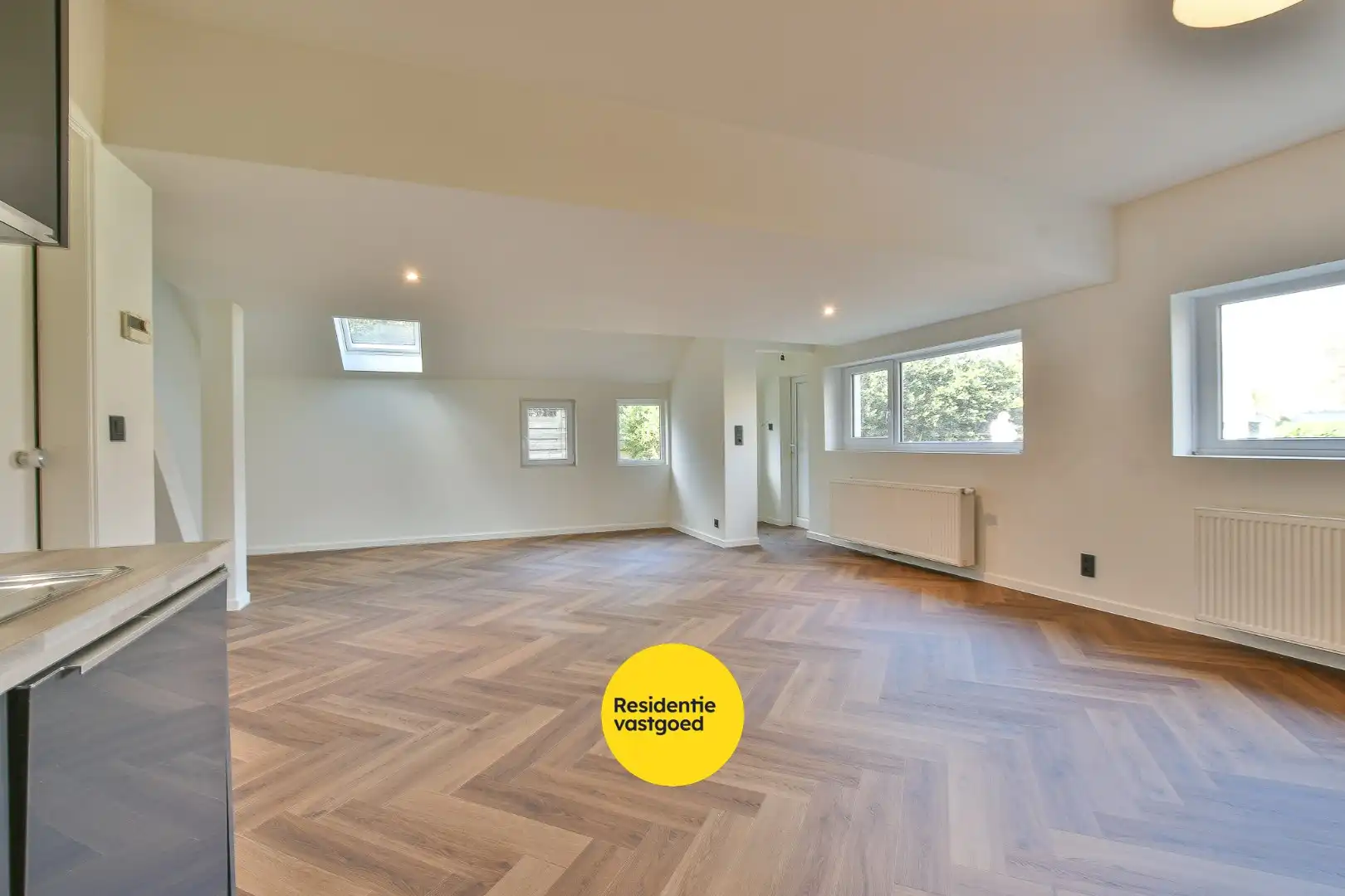 Instapklaar éénslaapkamerappartement te huur in het centrum van De Haan! foto 6