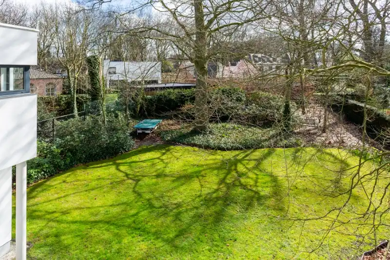 Prachtige architecturale villa op toplocatie, instapklaar! foto 7