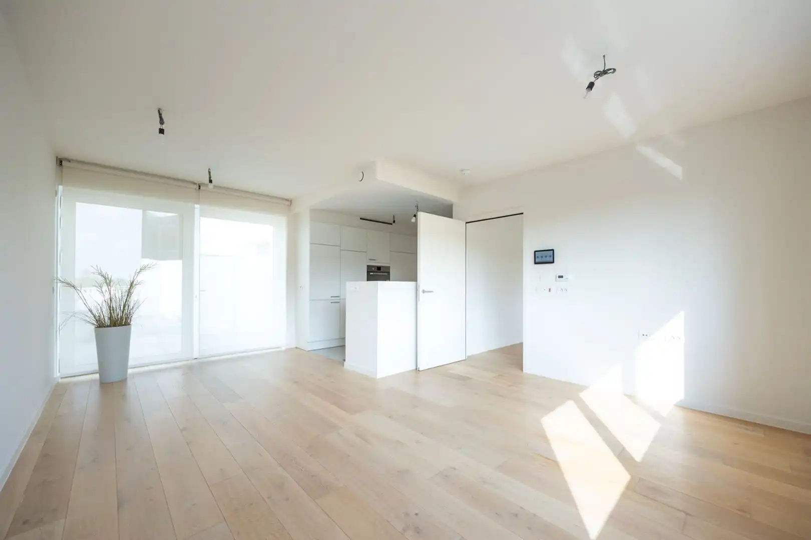 Instapklare en lichtrijke assistentieflat met kelderberging foto 5