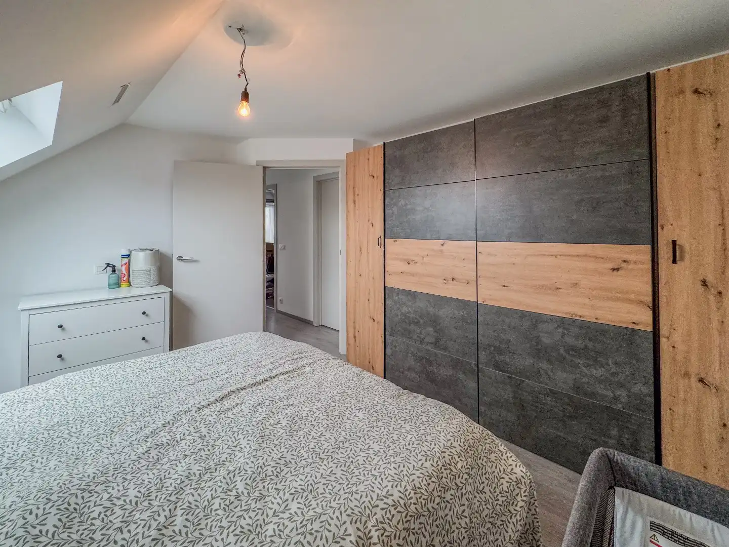 Recente en energiezuinige woning met 3 slaapkamers en tuin. foto 13