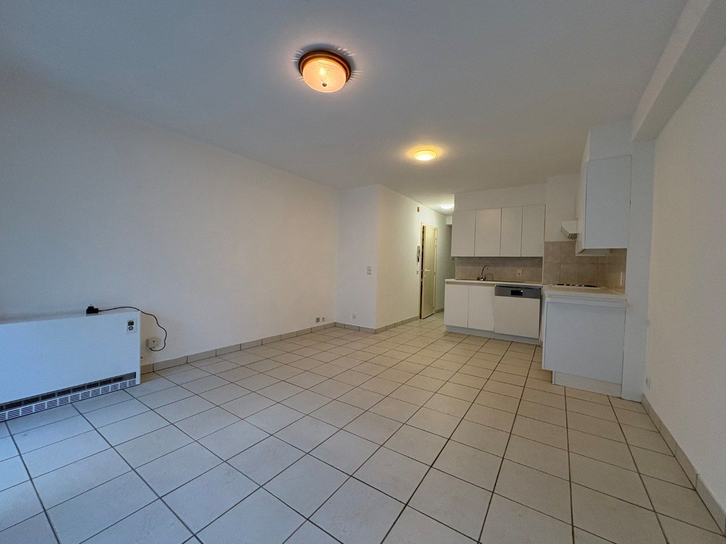 Te huur: Lichtrijk appartement met zijdelings zeezicht en staanplaats  foto 6