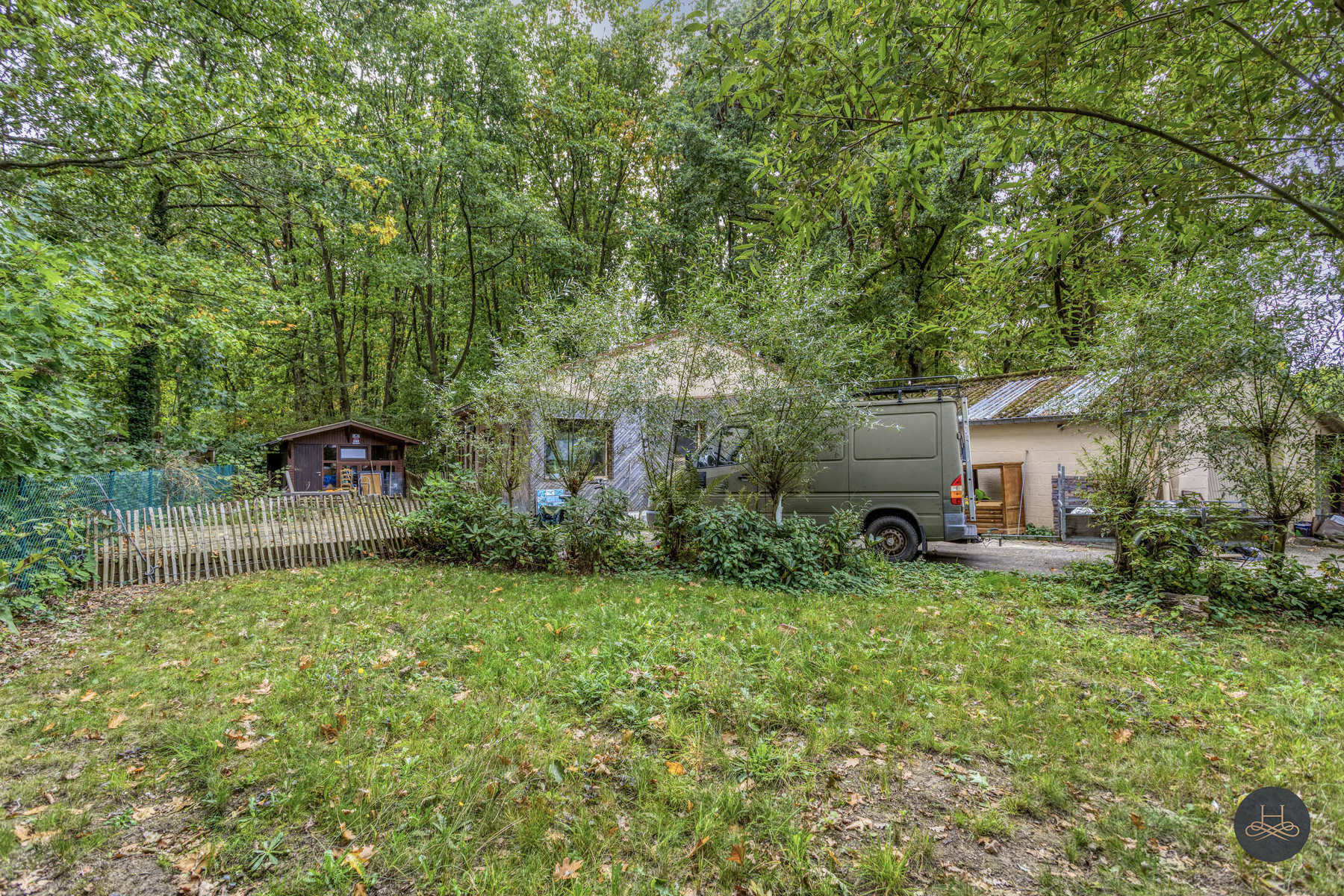 Gezellige bungalow op perceel van 23a90ca in groene omgeving foto 2