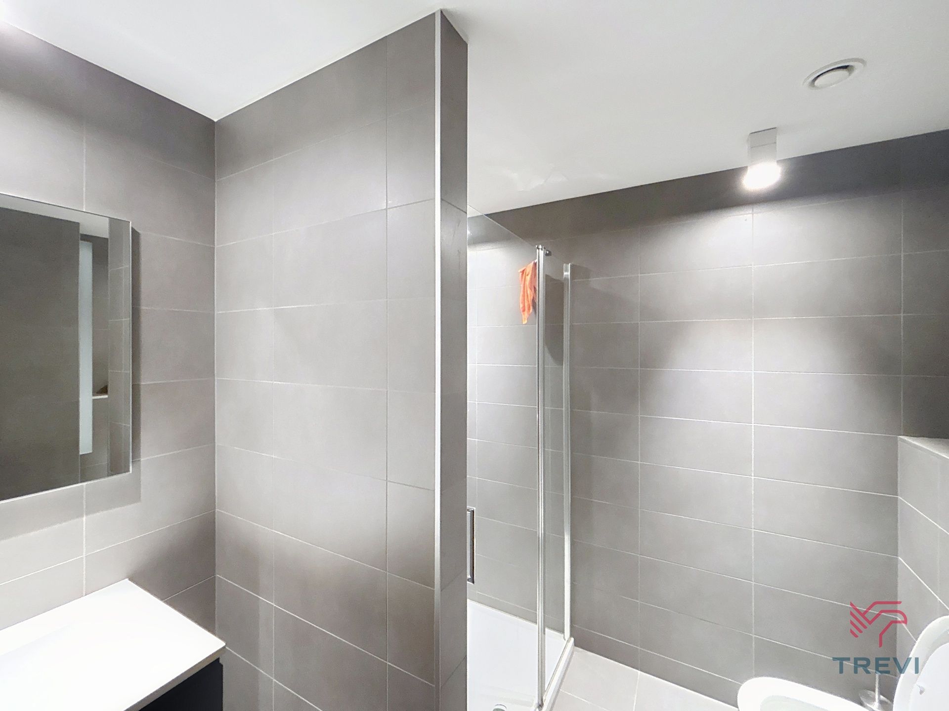 UP-SITE 27E VERDIEPING, 3 SLAAPKAMER FLAT VAN ± 219M². foto 10