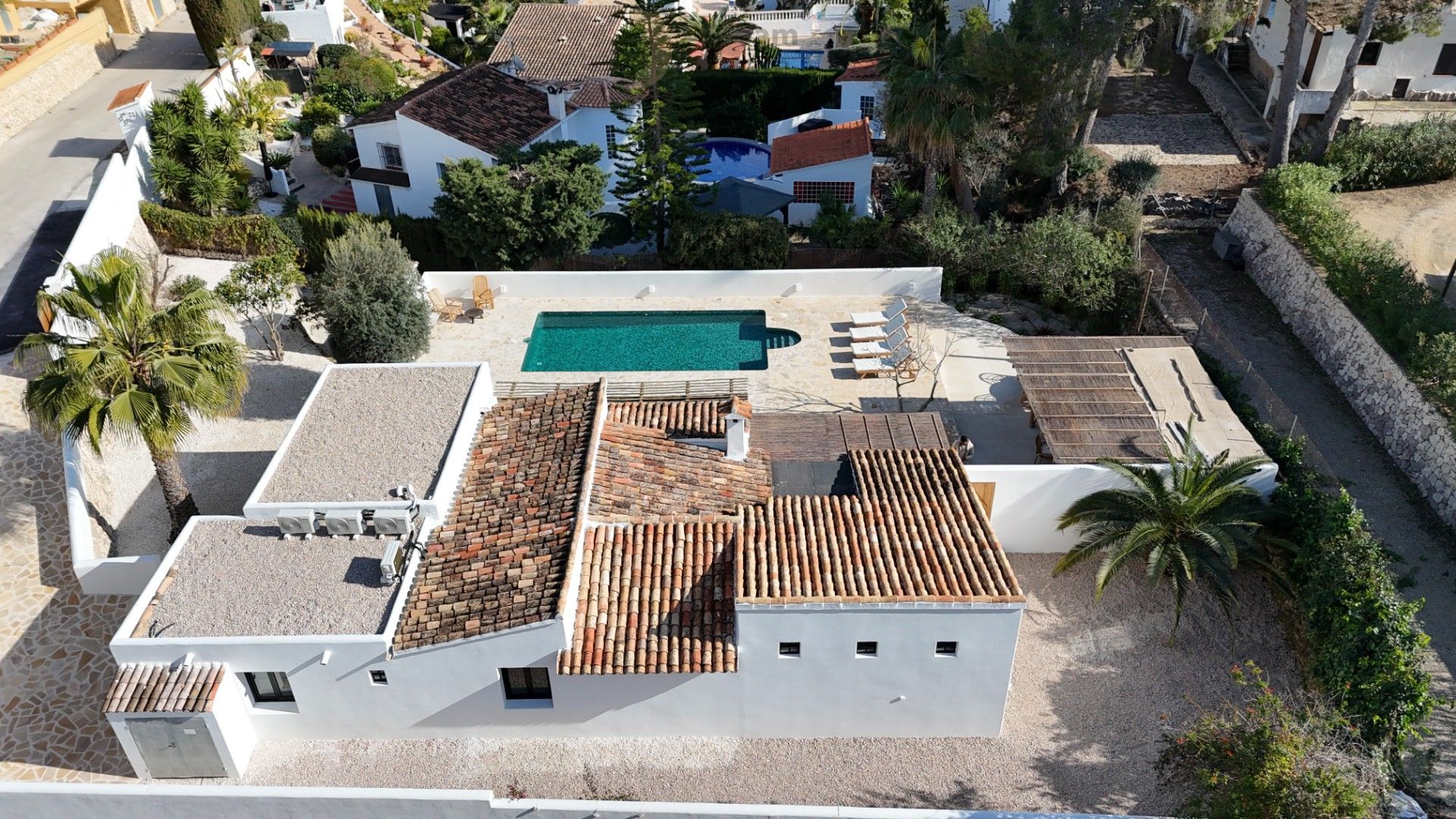 Stijlvolle Gerenoveerde Villa in Moderne Mediterrane Stijl foto 2