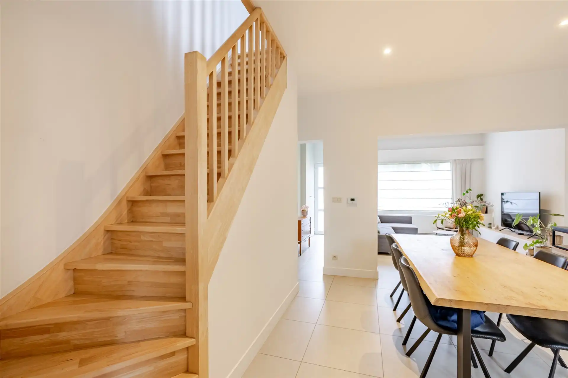 Instapklare gezinswoning tegenover het Rozekensbos in Aalst foto 5