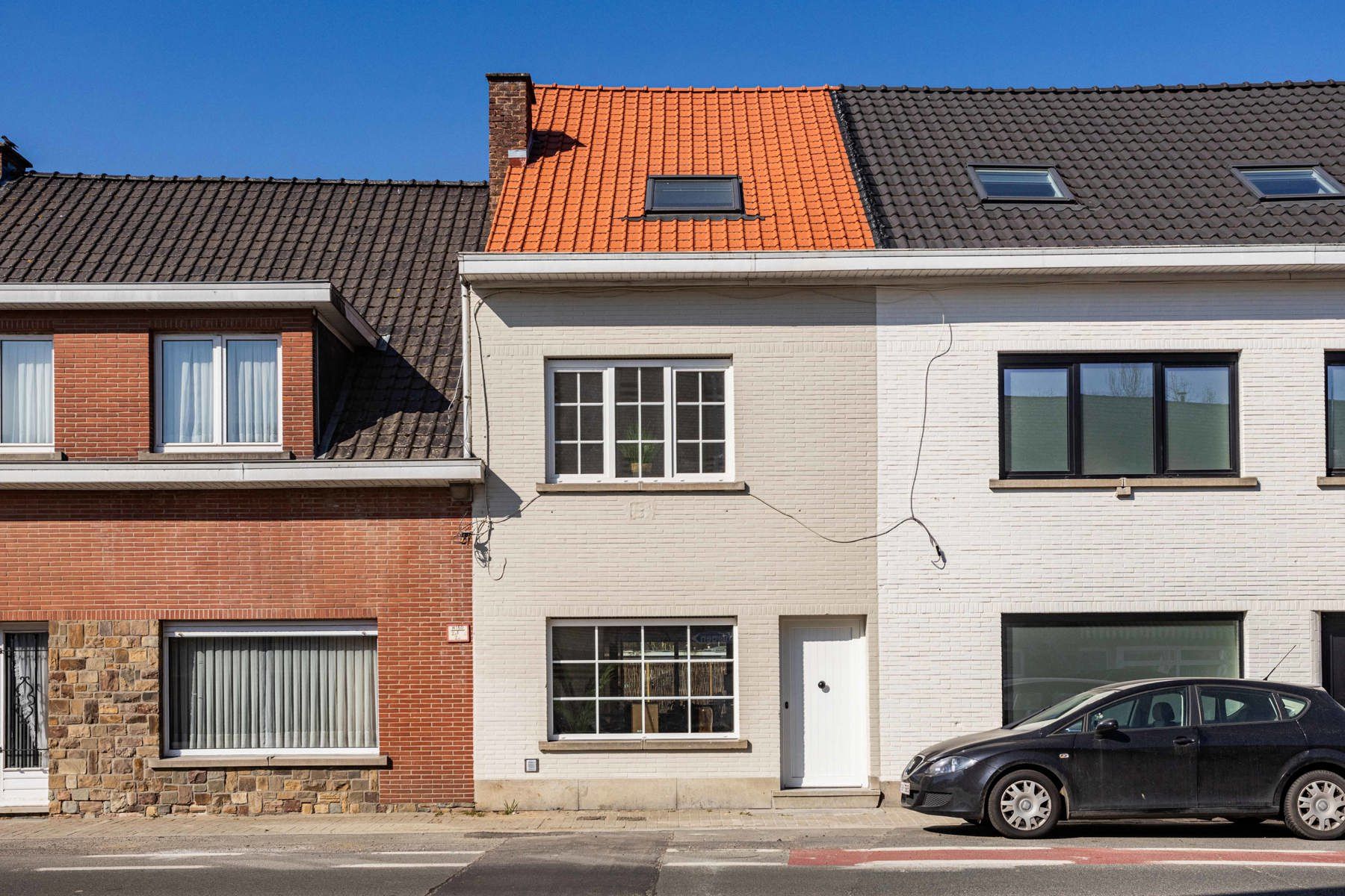 Gerenoveerde woning met 3 slaapkamers en 2 badkamers foto 24