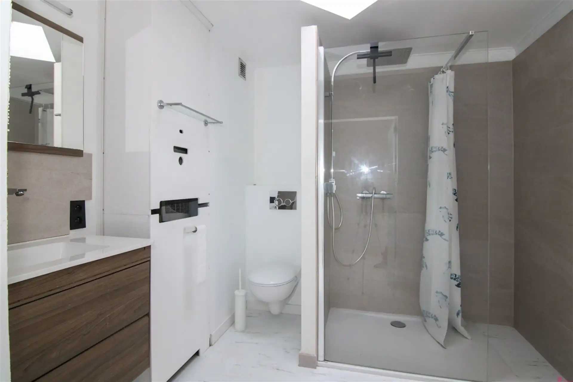 Burgerhuis op topligging in Kortrijk! foto 15