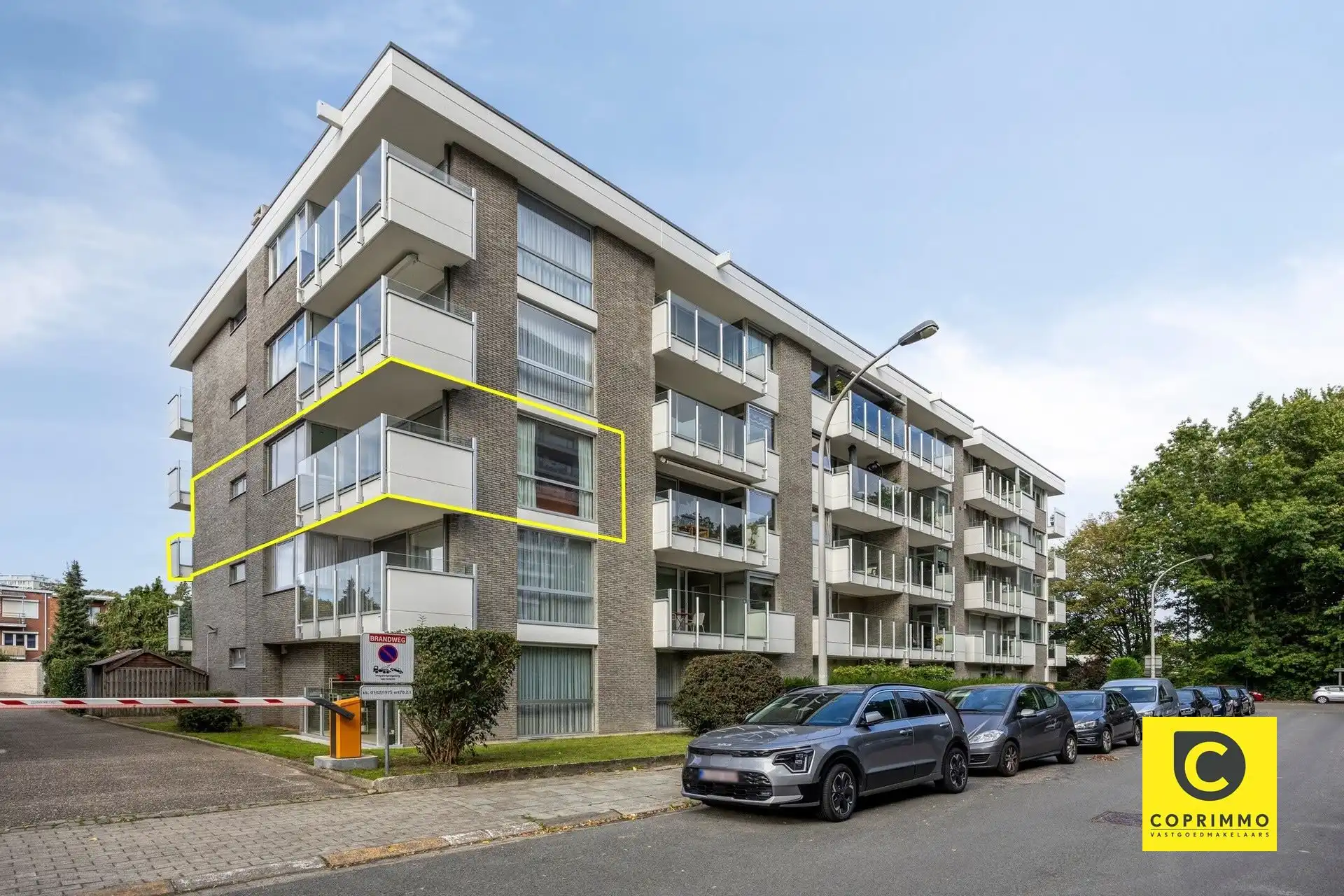 Ruim, instapklaar 2 slpk hoek-app met 2 bdks & 2 terrassen! foto 11