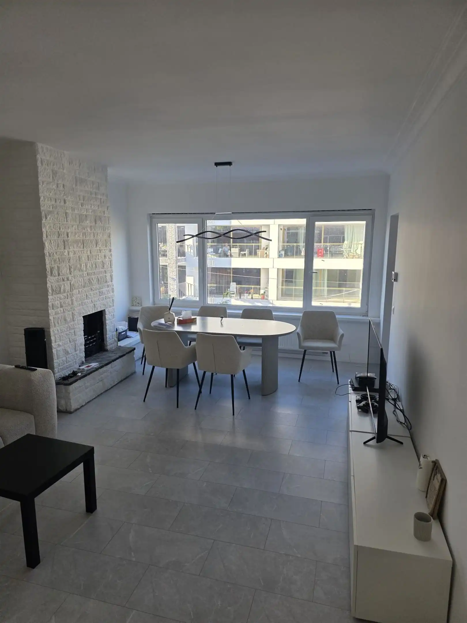 Lichtrijk appartement, centrum Wilrijk foto 3