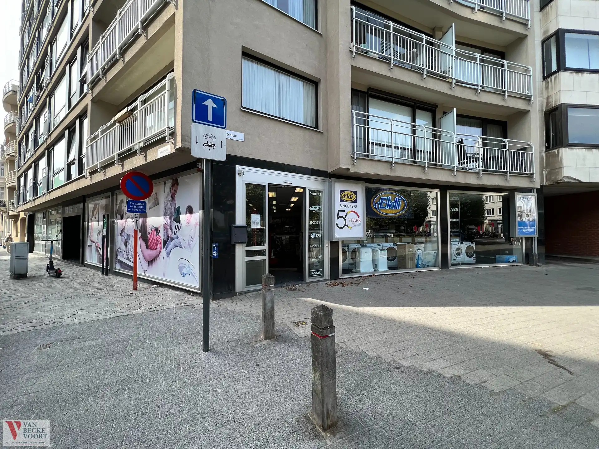 Handelsgelijkvloers 159m² - Leopold I-Plein foto 7