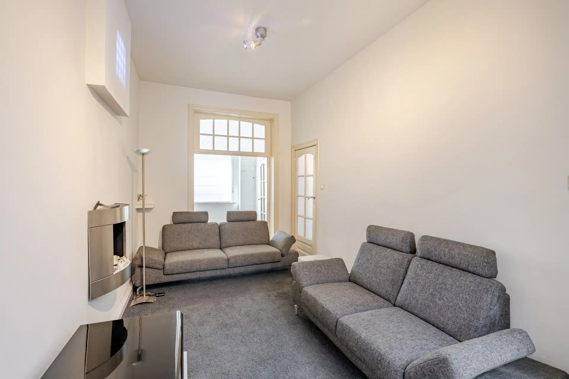 Ruime en veelzijdige stadswoning met tuin foto 5