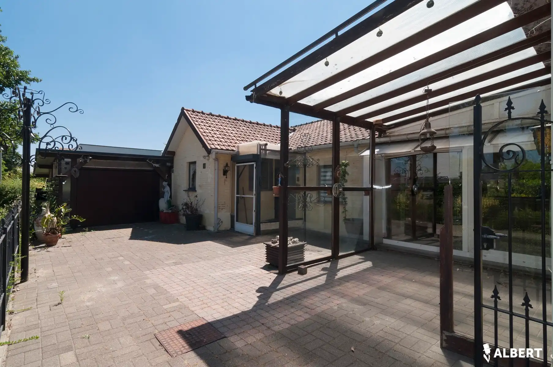 Leuke halfopen gezinswoning met potentieel op topligging! foto 26
