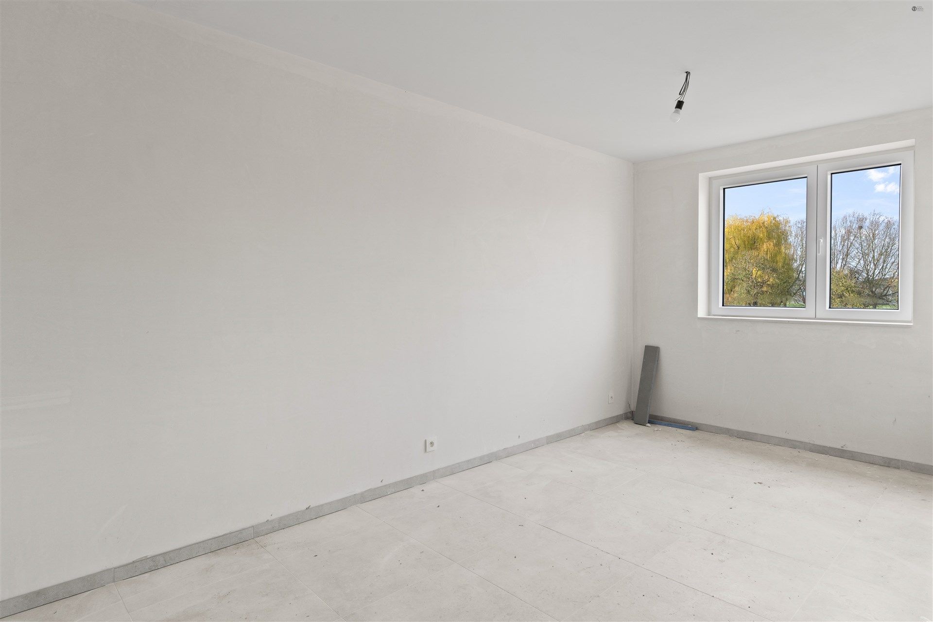 Zeer kwalitatieve woning met aanpalende carport foto 11