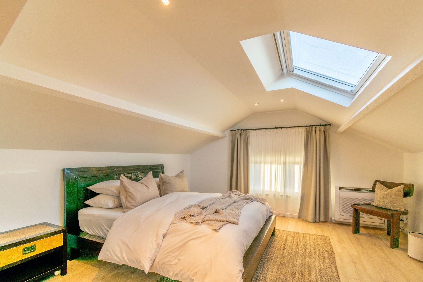 Een ingrijpend vernieuwbouwde, energiezuinige (label B) villa  foto 15