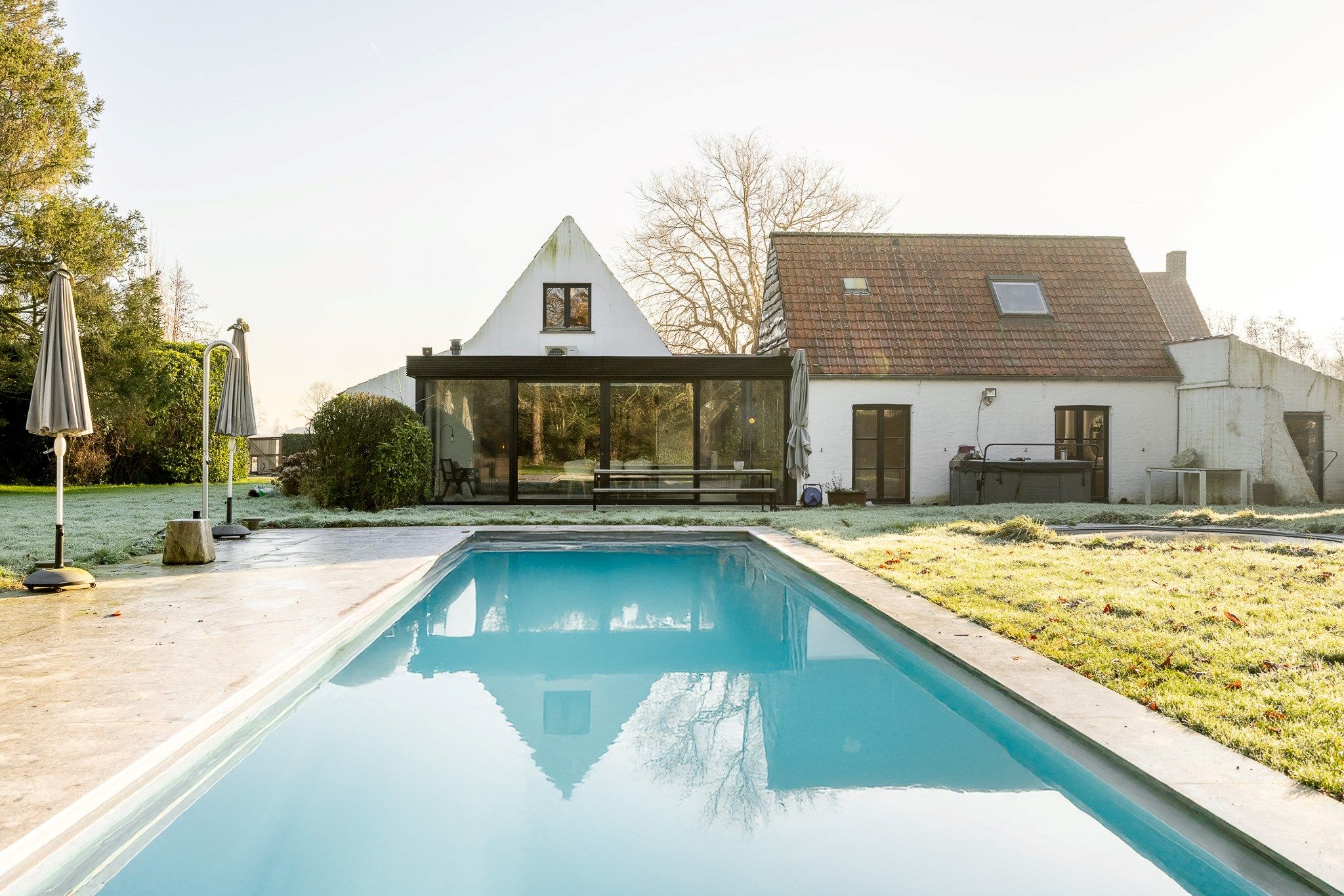 Magnifieke hoeve op 4.000 m² grond te Dudzele foto 5