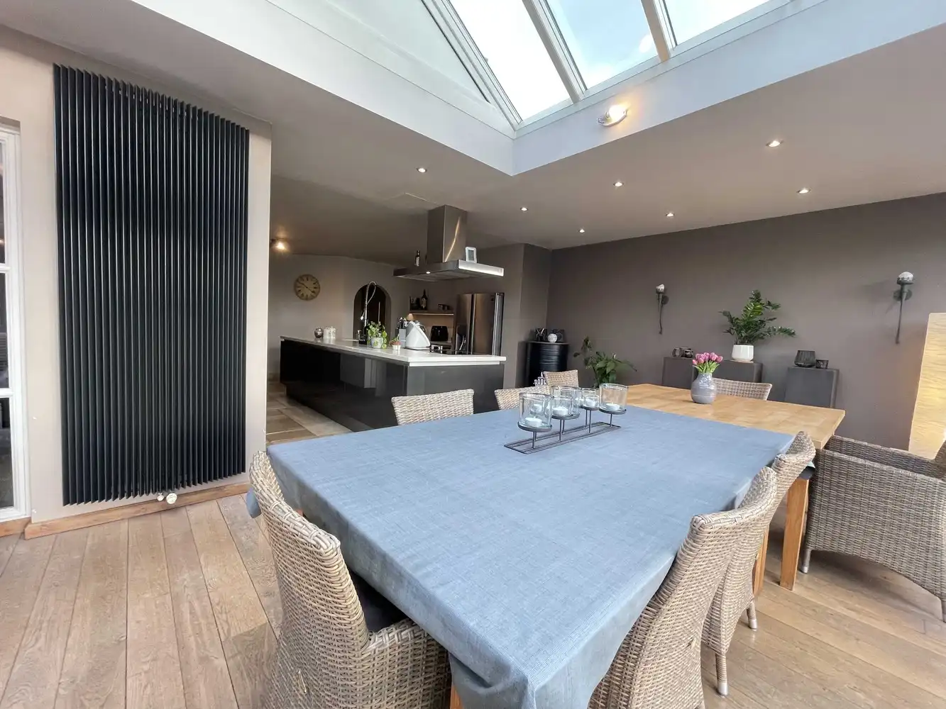 Gunstig gelegen woning met zwembad foto 9