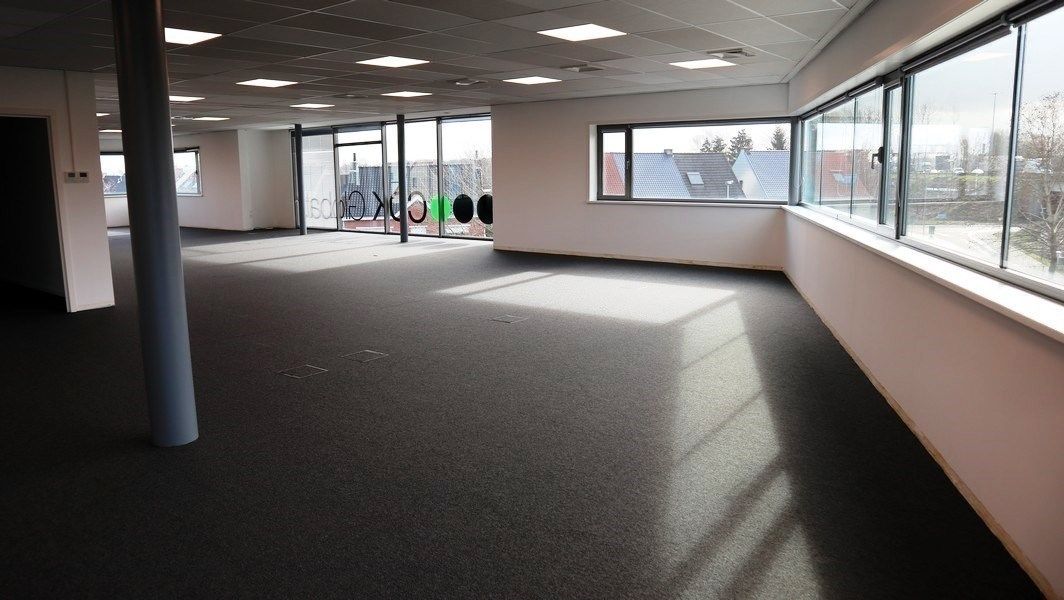 Strategisch gelegen eigentijdse kantoren te huur in Melle foto 23