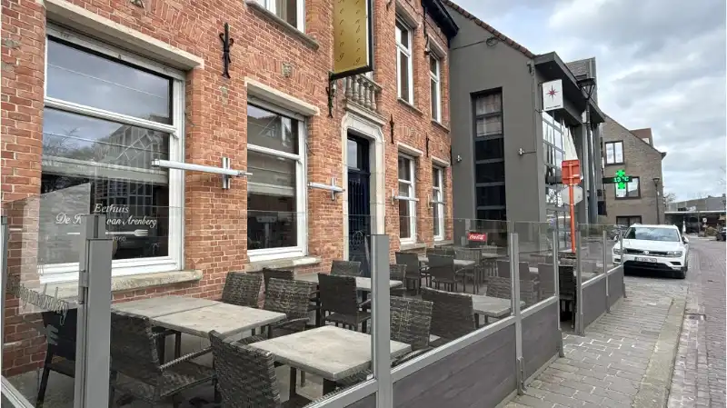 Overname instapklare Bistro - Eethuis met Feestzaal en Terras in Koekelare foto 11