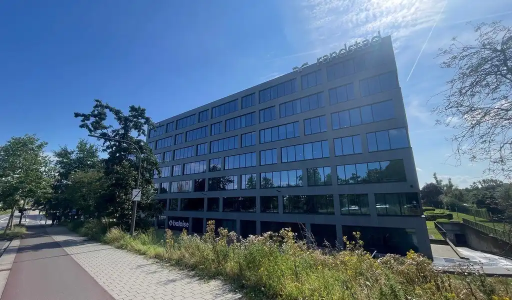 Hoogwaardige kantoren te huur in City Link in Berchem foto {{pictureIndex}}