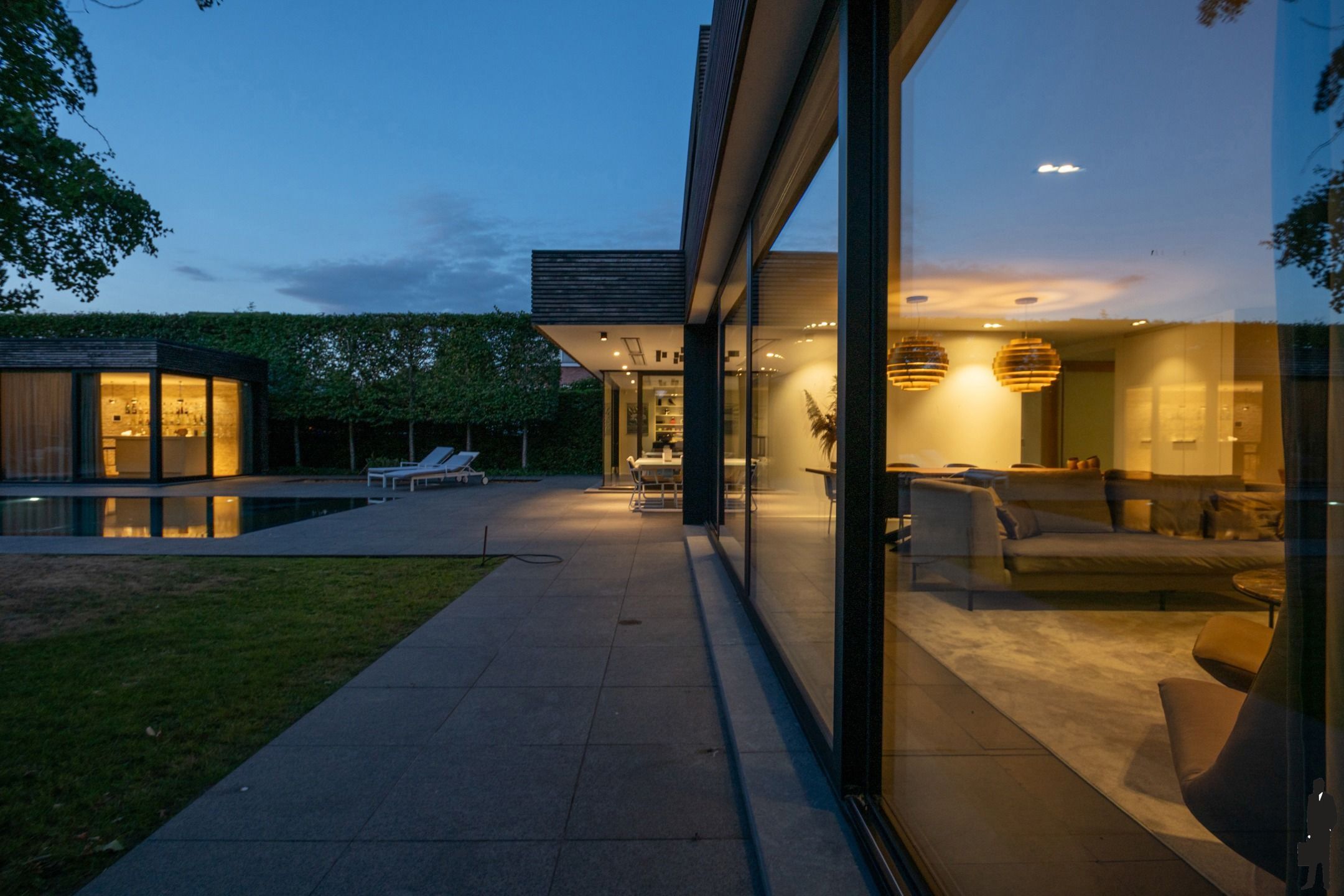 High-end afgewerkte villa op een uitzonderlijke locatie foto 21