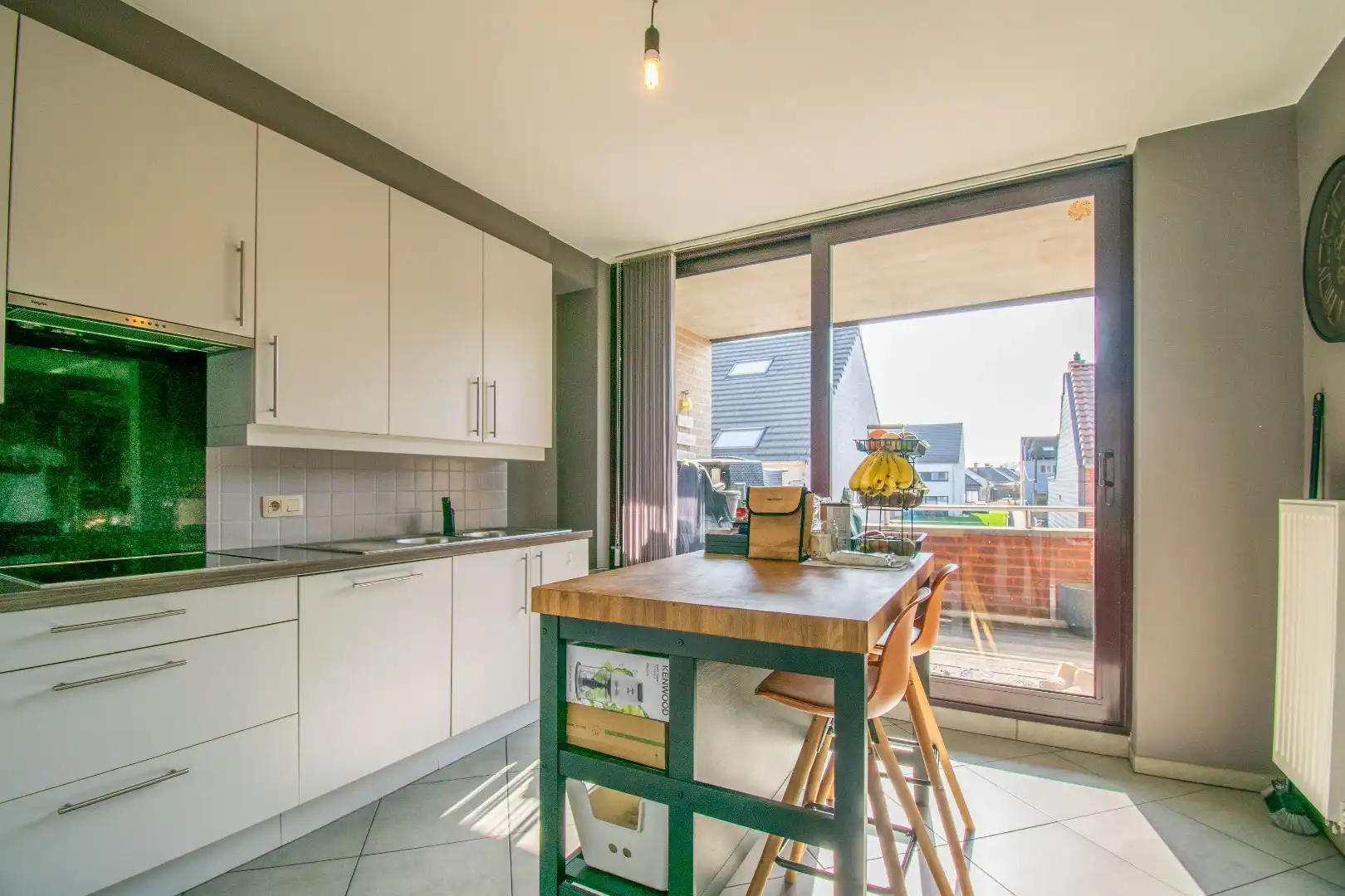 RUIM APPARTEMENT (EPC: B) MET 3 SLAAPKAMERS + GARAGE! foto 13