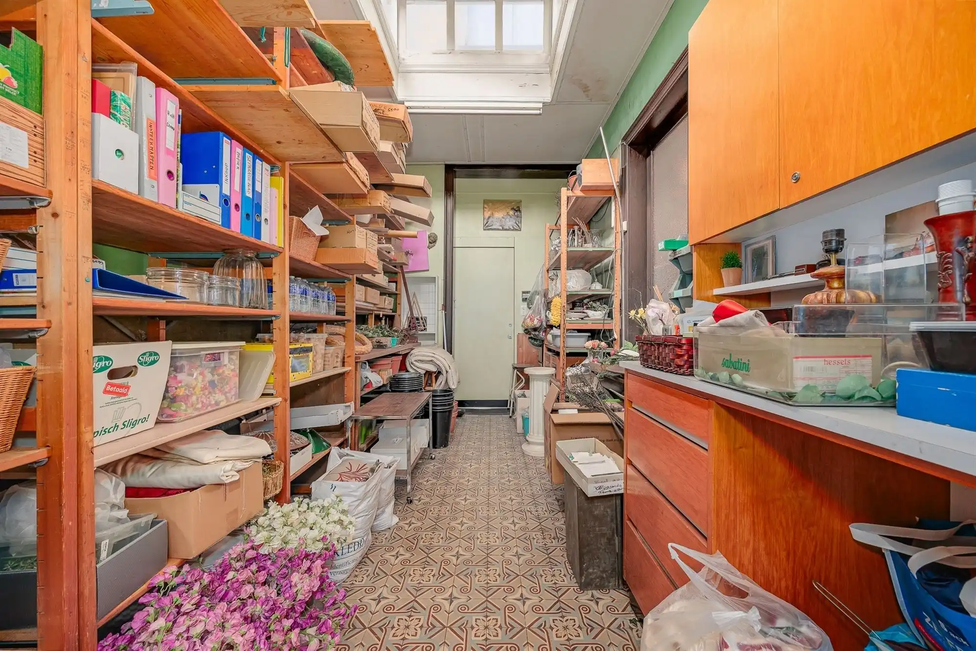 Prachtig winkelwoonhuis in eclectische stijl met 6 slk + zuidtuin foto 11